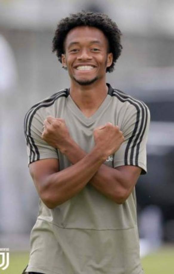 El colombiano Juan Cuadrado es de los que pone el ambiente en la Juve y fue uno de los que más se burló de CR7.