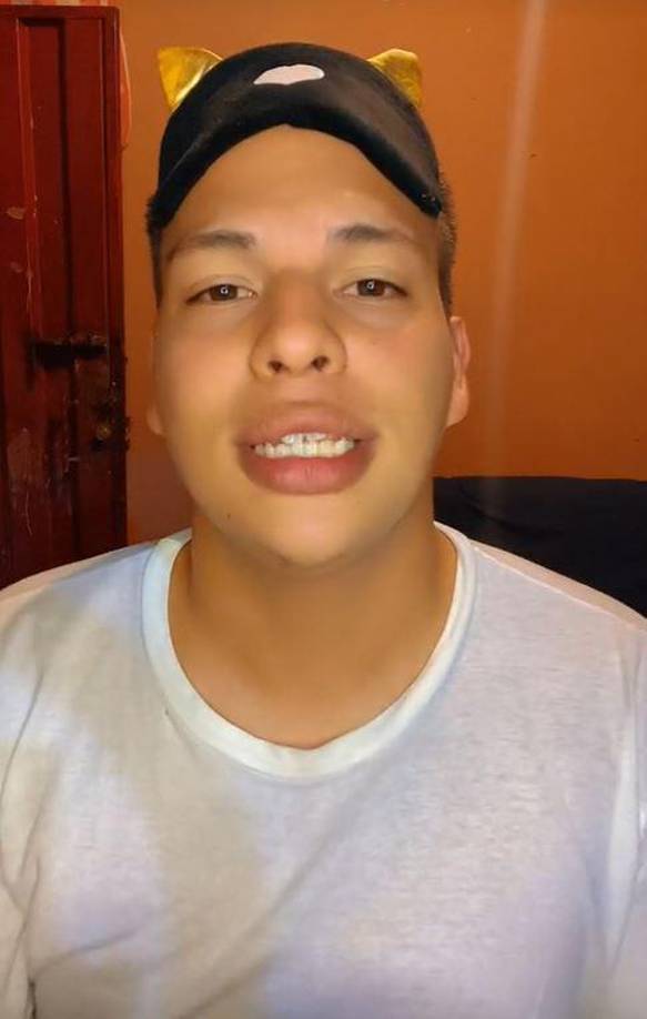 Se le decomisaron seis teléfonos de diferentes marcas y 8,441 lempiras en efectivo.