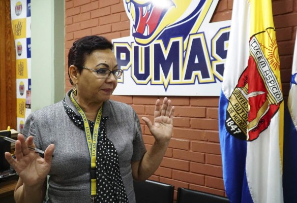 Bazar Navideño abre hoy sus puertas