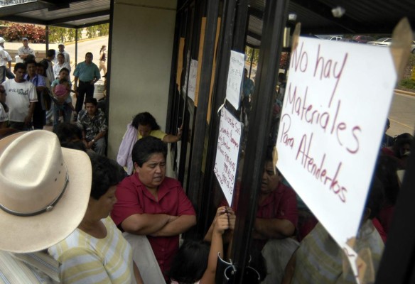 Excesivos aumentos a empleados ejecutivos del RNP