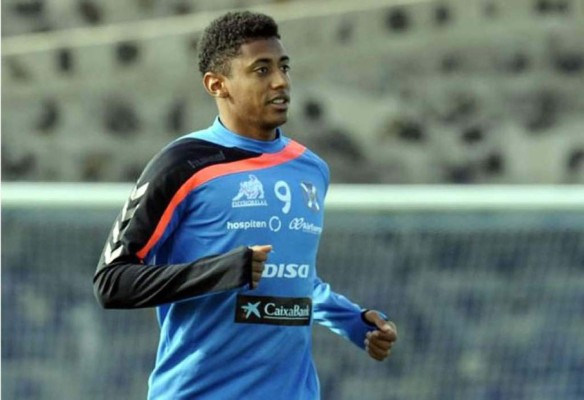 El Tenerife confirma interés en comprar al 'Choco' Lozano