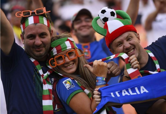 Italia se queda con el clásico mundialista gracias a Balotelli