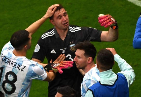 Emiliano Martínez se perdió el nacimiento de su hija por la Copa América