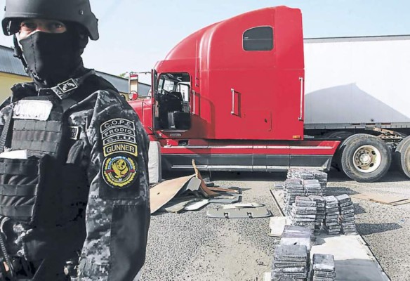 Culpable por traficar 378 kilos de cocaína en cabezal