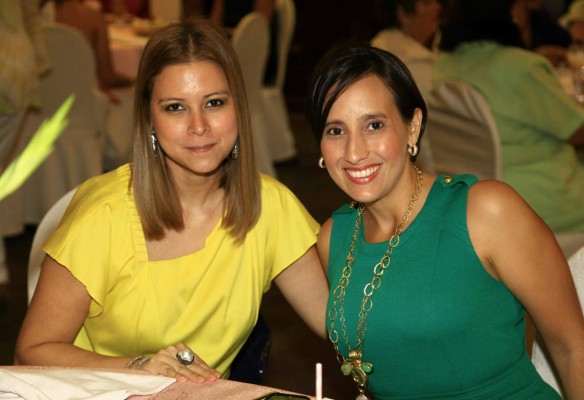 Festejo por la llegada de Eugenia Aguilar