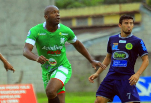 Osman Chávez regresa al Wisla Cracovia de Polonia