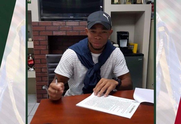 ¡Sorpresa! Marathón ficha al mediocampista Carlos Róchez