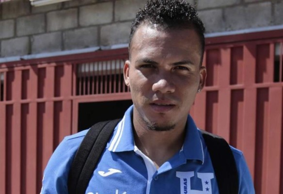 El defensa del Olimpia y la selección de Honduras Arnold Peralta.