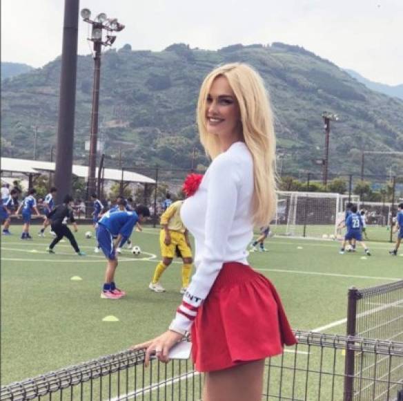 Sus fotos demuestran por qué fue nombrada como embajadora del evento más esperado en el mundo del fútbol.