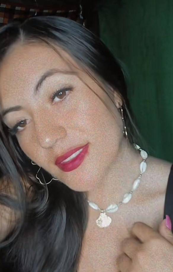 A través de un mensaje en su cuenta oficial de Facebook, expresó su rechazo hacia la violencia de género y manifestó su solidaridad con los familiares de la víctima. 