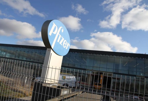 El arduo camino de AstraZeneca y Pfizer tras la caída de su fusión