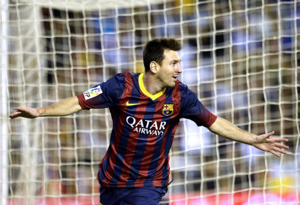 Un 'hat-trick' de Messi noquea a un luchador Valencia