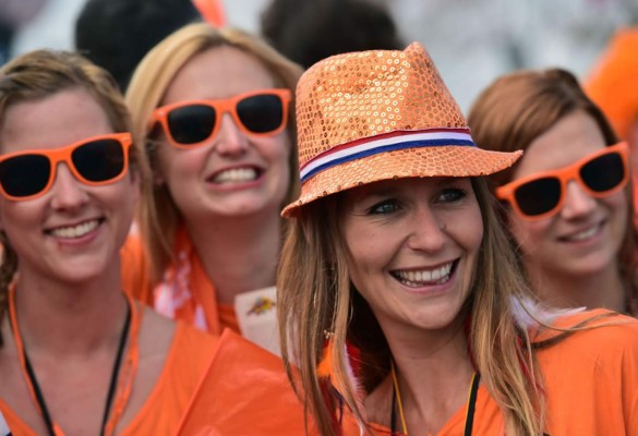 Holanda vence a Chile y espera al que será su rival en octavos