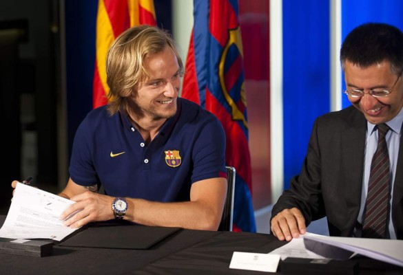 Rakitic presentado como nuevo jugador del Barcelona