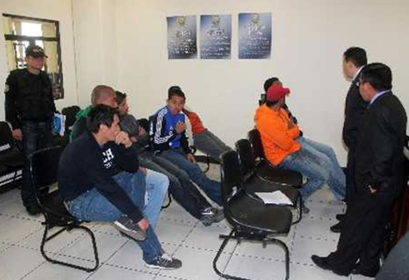 Portero hondureño José Mendoza queda en libertad bajo fianza