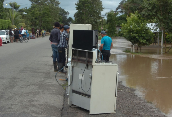 Un muerto por lluvias; amplían alerta roja en Atlántida y Colón