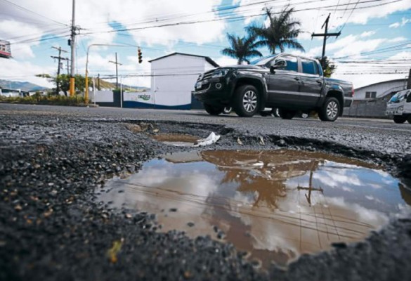 Sampedranos podrán reportar baches por correo electrónico