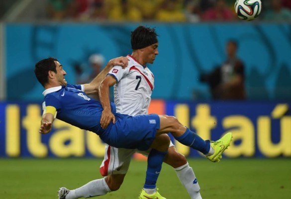 Costa Rica hace historia y clasifica en los penales a cuartos del Mundial