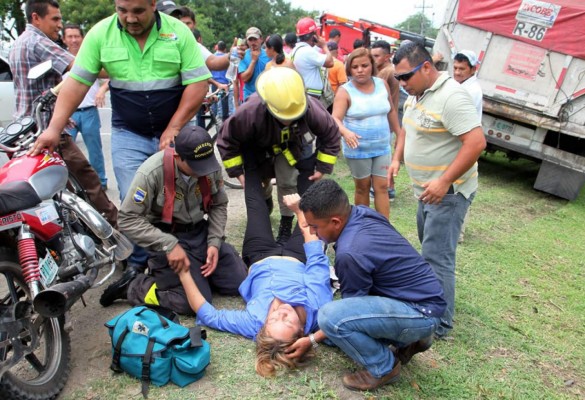 Chofer de rastra muere en un brutal accidente en el norte de Honduras