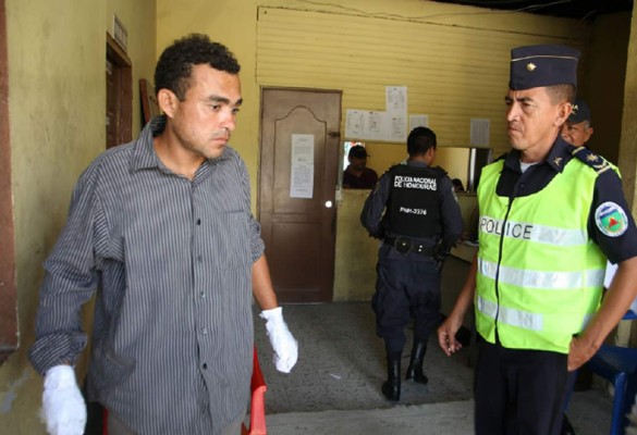 Ultiman a mujer y a su hijo en Choloma