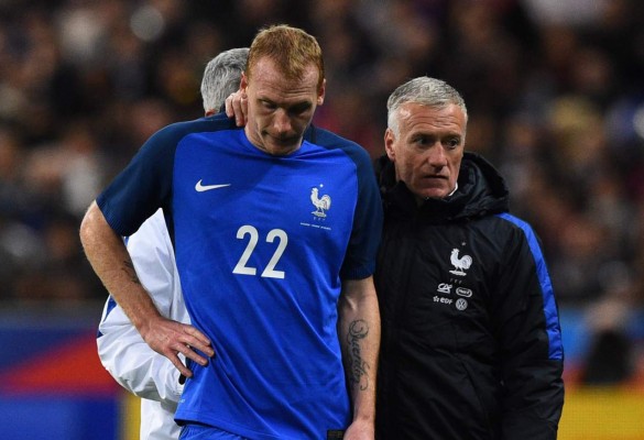 Jeremy Mathieu será baja entre 6 y 8 semanas