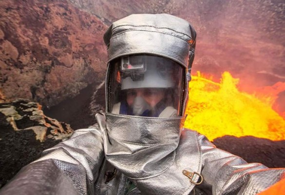 Video: Impresionantes imágenes de viaje dentro de un volcán activo