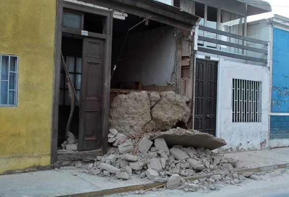 Aumentan a seis los muertos por el terremoto en el norte de Chile