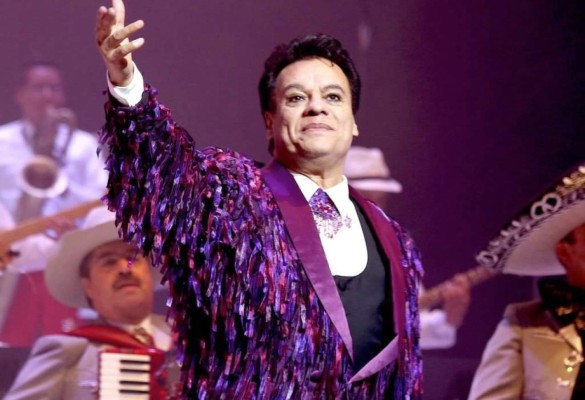 Juan Gabriel envía mensaje de Fin de Año