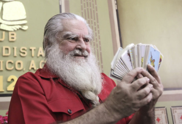 Alemania, Brasil, España y Holanda favoritos del Mundial, dice 'Brujo Mayor'