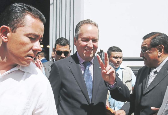 Ricardo Álvarez: 'Ningún cinco del Seguro Social salió para mi campaña”