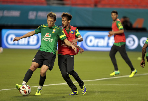 Brasil se probó en el Sun Life Stadium