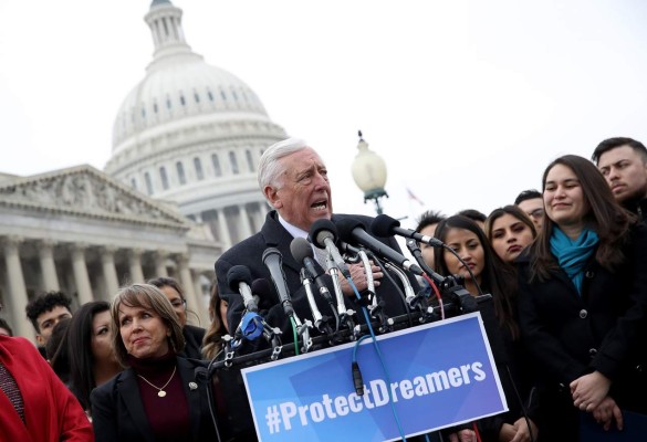 EEUU: Senadores alcanzan acuerdo para proteger a 'dreamers'