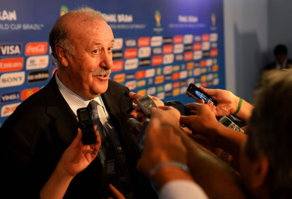 Del Bosque pide olvidar el pasado para volver a ganar el mundial