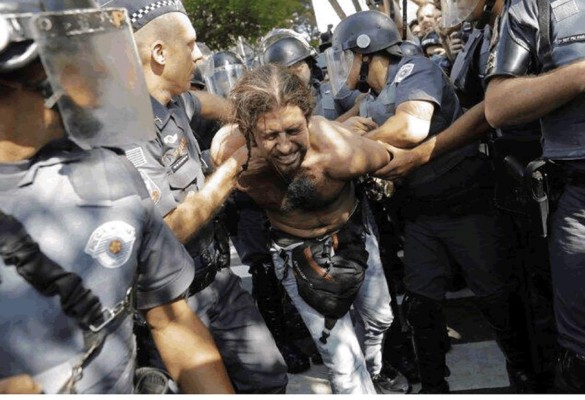 Dos periodista de CNN resultan heridas en protestas antes del inicio del Mundial