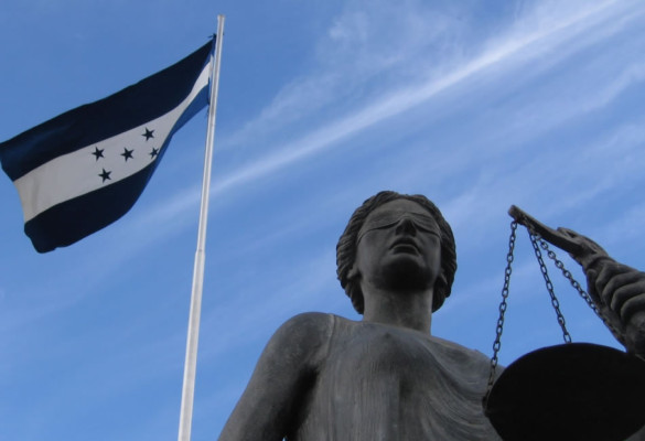 Suspenden a otros cuatro jueces en Honduras