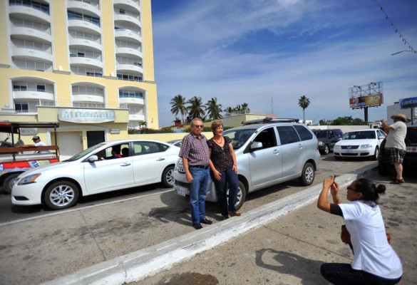 Hacen narcotuour en la casa de 'El Chapo' Guzmán