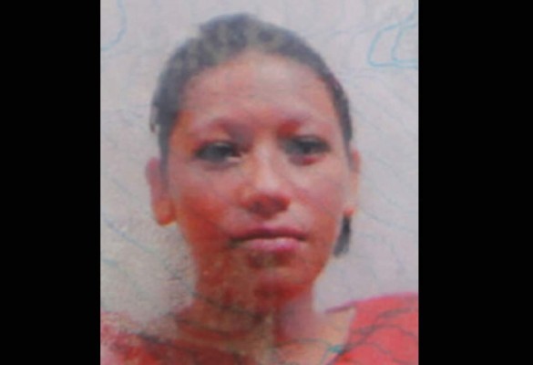 Sicarios en motocicleta matan a tiros a mujer en San Pedro Sula