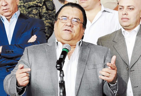 Arturo Corrales explicará muertes de menores en Honduras