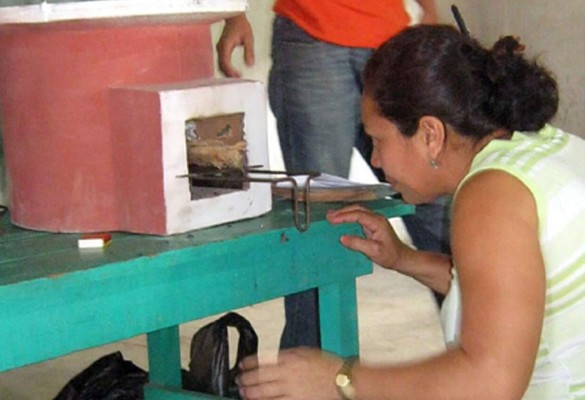 Harán más de 500 hornillas ecológicas en Santa Rita, Yoro