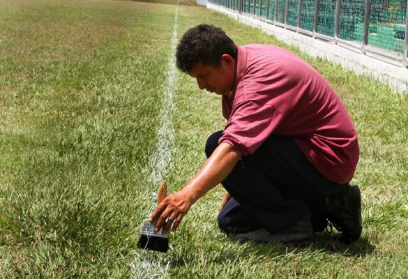 Con deportes buscarán alejar a niños de maras en Honduras