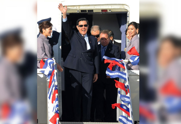 Presidente de Taiwán llega a Honduras para la toma de posesión de Hernández