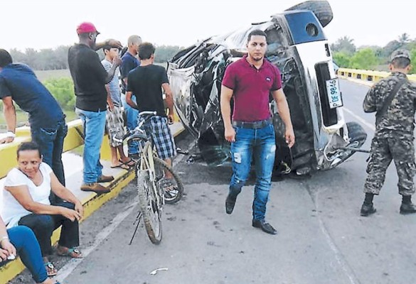 Accidente vial deja 4 muertos y 5 heridos en el norte de Honduras