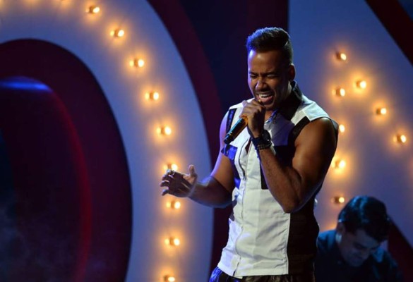 Enrique Iglesias y Romeo Santos grandes ganadores de los Premios Juventud