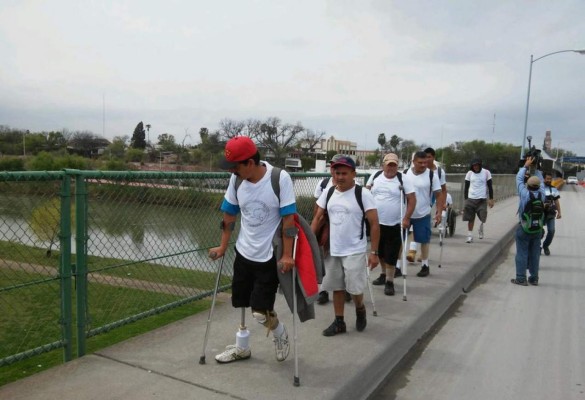 'Nos han tratado como terroristas”, migrante mutilado