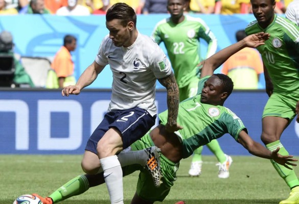 Francia clasifica a cuartos al vencer a una aguerrida Nigeria