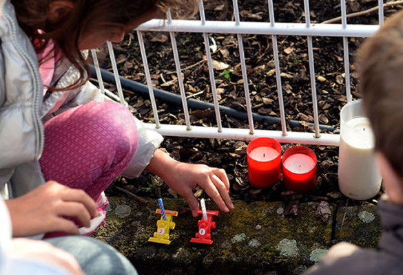 Familiares, amigos y seguidores acompañan a Schumacher en su cumpleaños