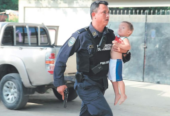 Niños quedan en medio de tiroteo que deja 6 muertos en Honduras