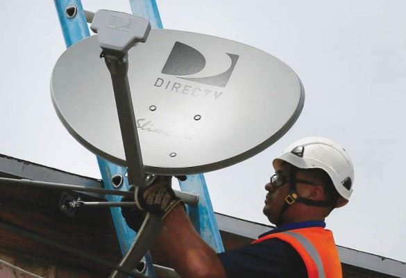 ATyT compra DirecTV y cobra fuerza en la era del video en la Web