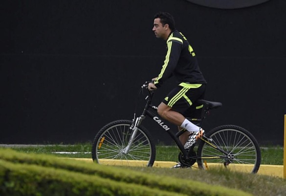 ¡Xavi deja Barcelona!, según Cesc Fábregas