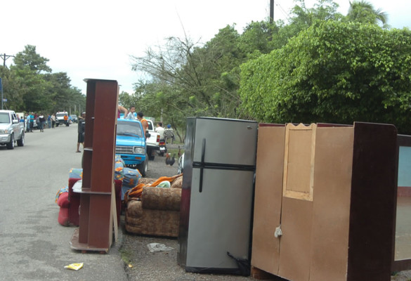 Un muerto por lluvias; amplían alerta roja en Atlántida y Colón